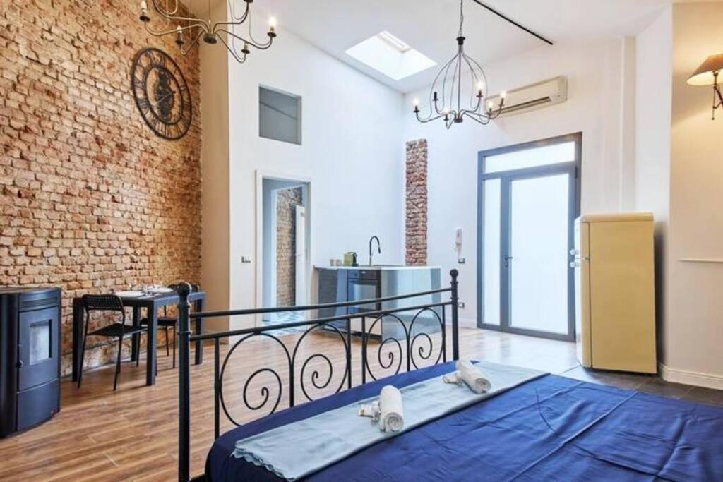 Stazione - Loft Indipendente E Silenzioso Apartment